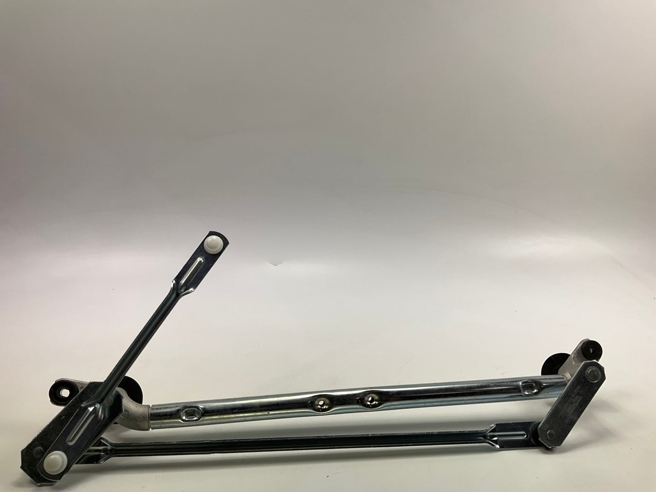 Dorman 602-221 Windshield Wiper Motor Linkage - 08-12 Malibu, 05-10 G6