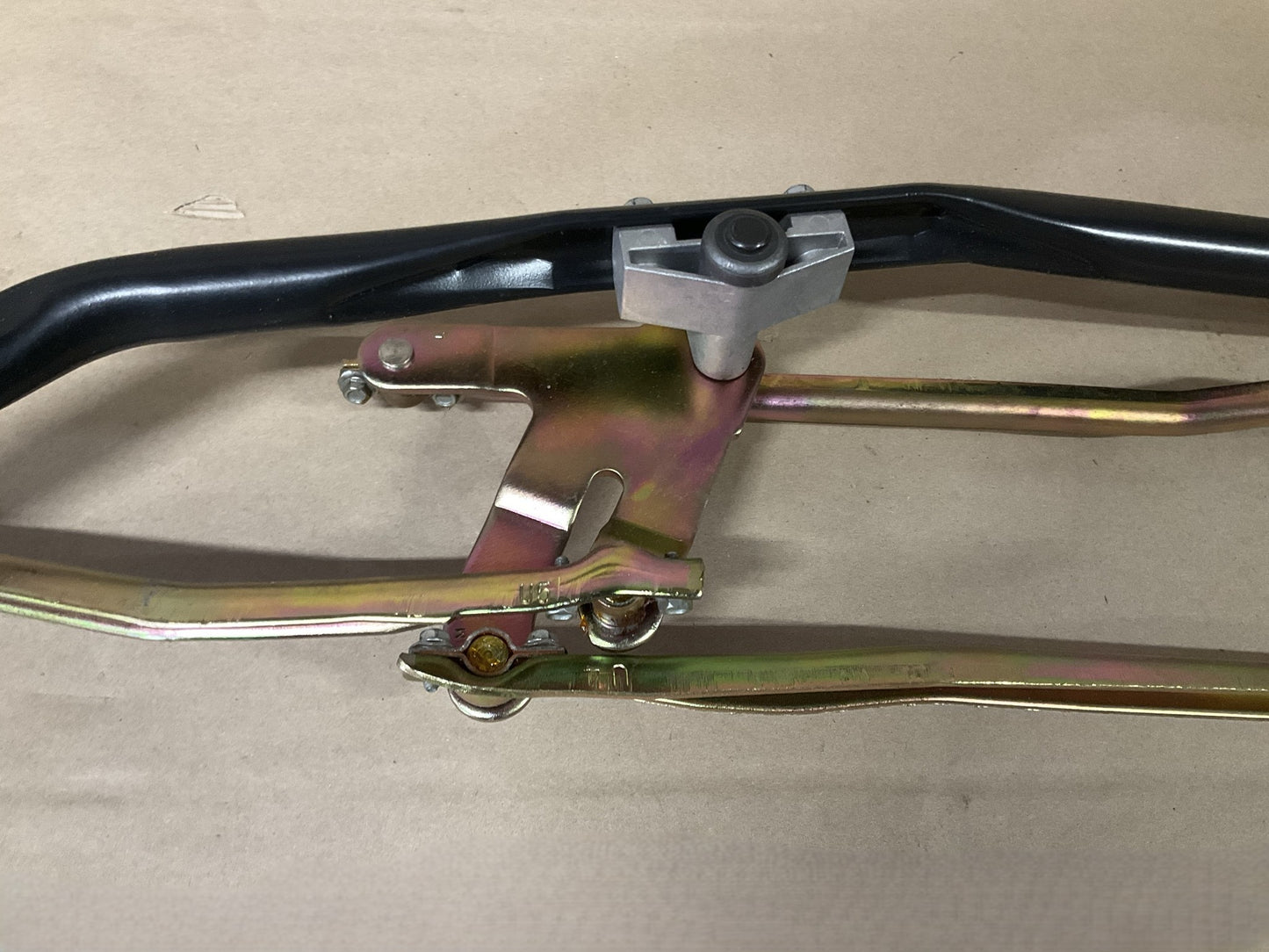 Dorman 602-222 Windshield Wiper Transmission Linkage & Motor