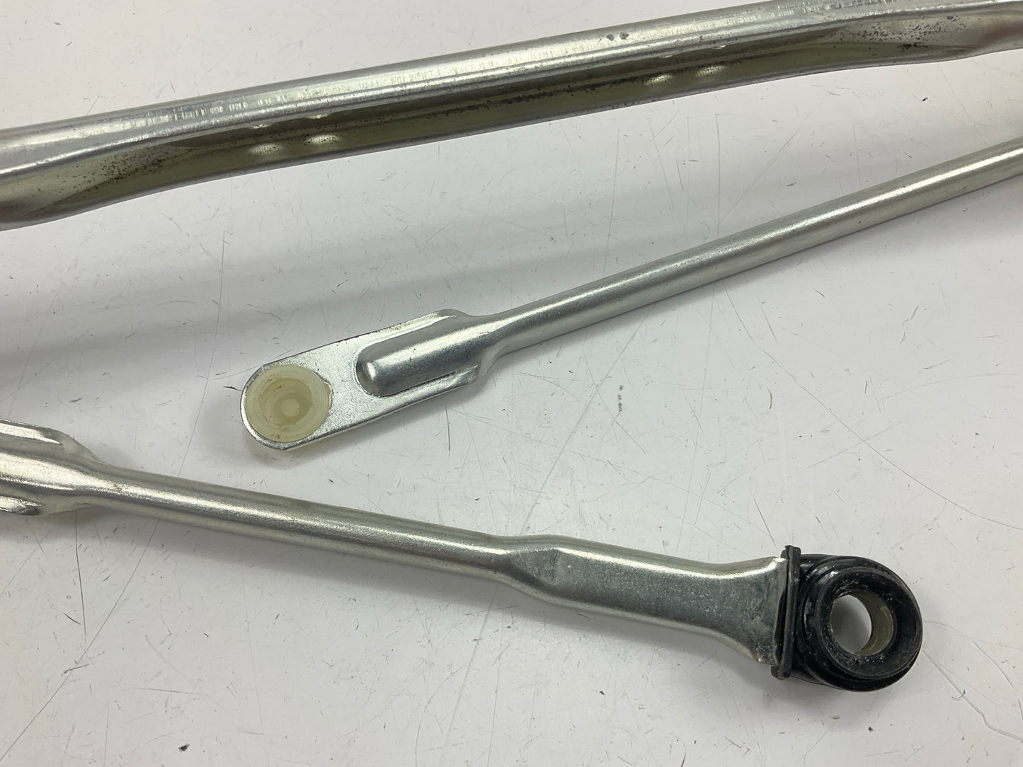 Dorman 602-313 Windshield Wiper Motor Transmission Linkage