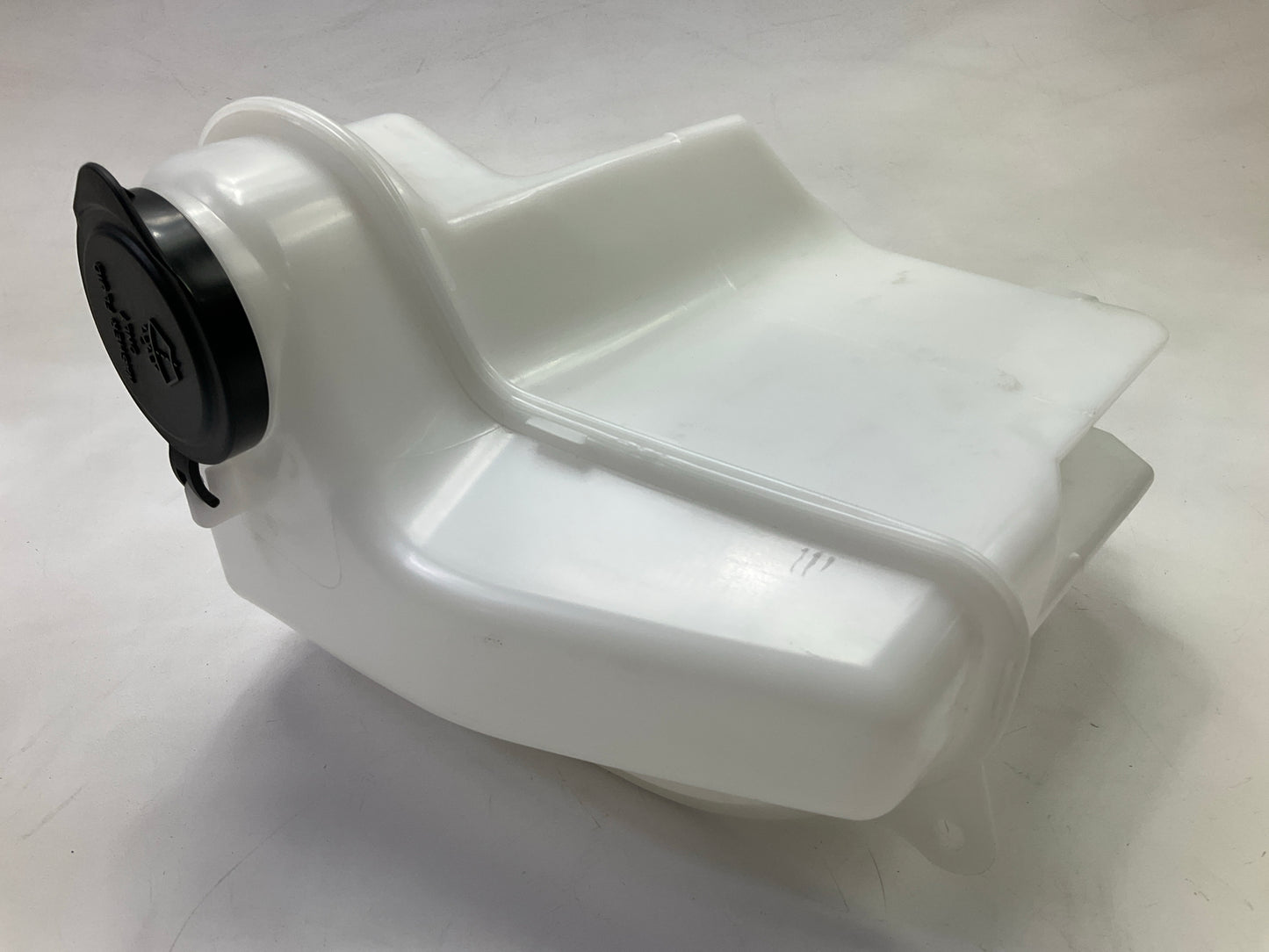 Dorman 603-413 Front Windshield Washer Fluid Reservoir 98-02 Prizm, Corolla