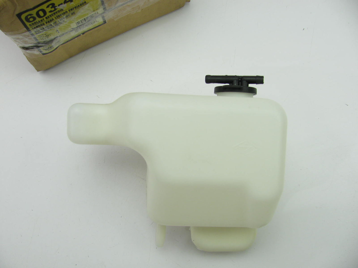 Dorman 603-423 Radiator Coolant Overflow Reservoir Bottle For 92-93 Toyota Camry