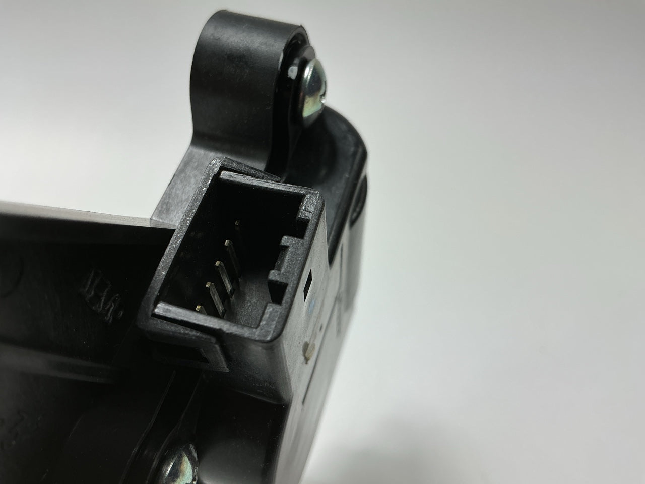 Dorman 604-305 Heater Blend Door Actuator For 2007-2008 Hyundai Elantra