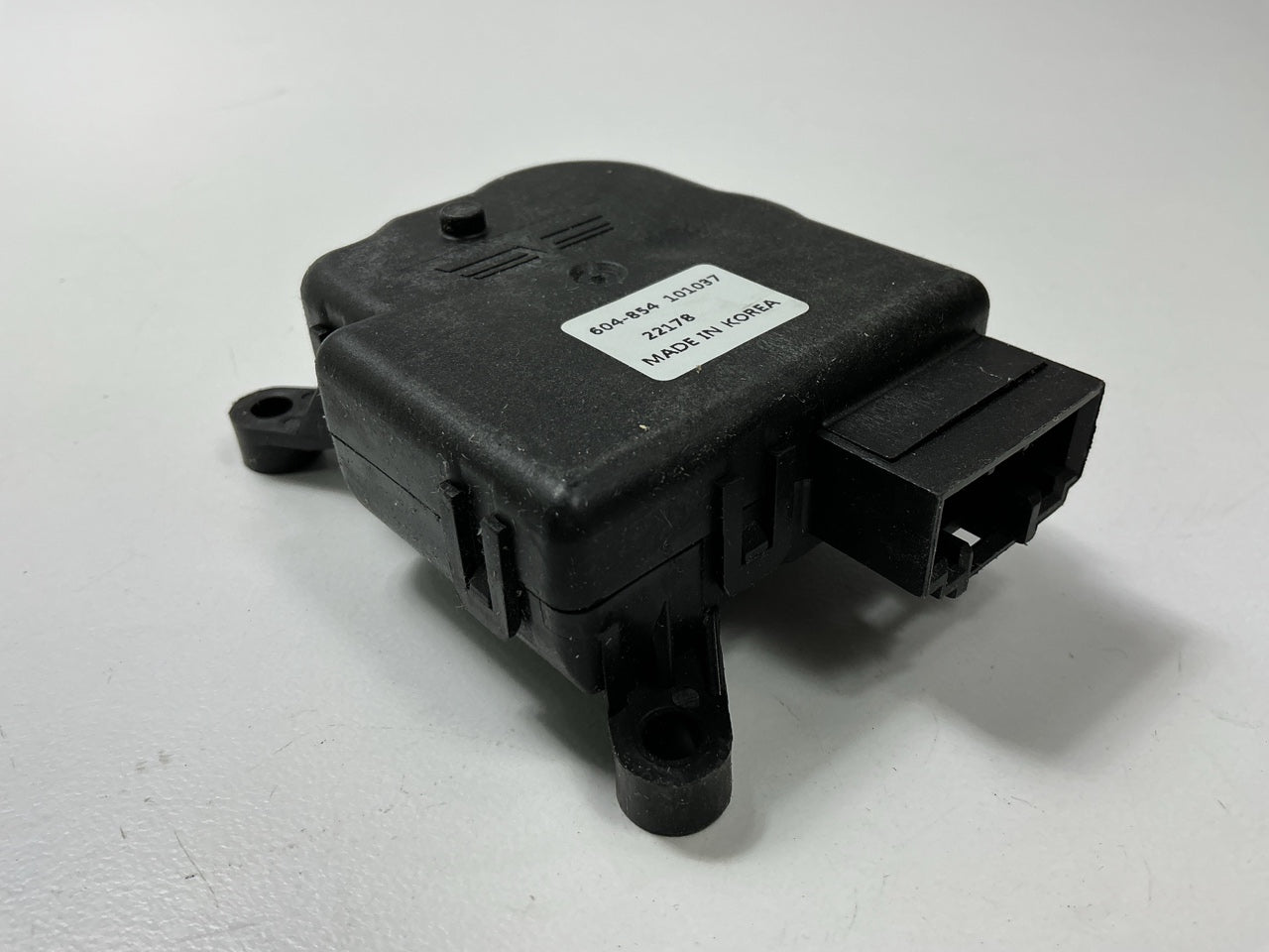 Dorman 604-854 HVAC Blend Door Actuator 12-17 CC, 06-15 Passat, 09-12 Passat CC