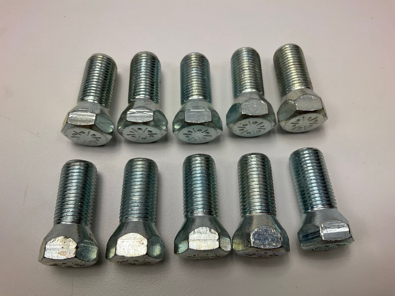 (10) Dorman 610-019 Wheel Lug Bolts