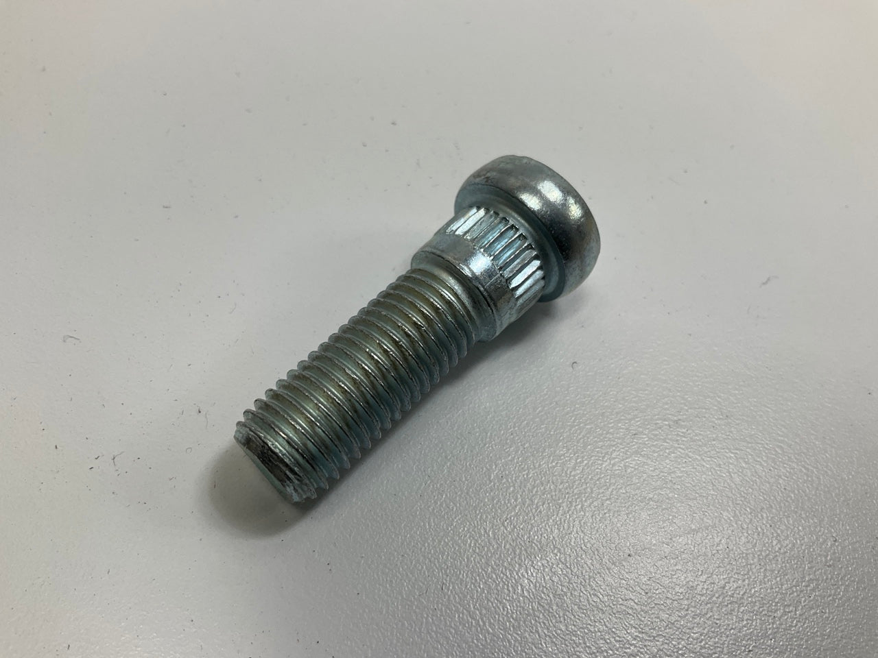 (5) Dorman 610-253 Wheel Lug Studs