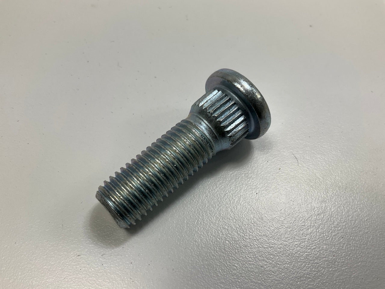 (5) Dorman 610-262 Wheel Lug Studs