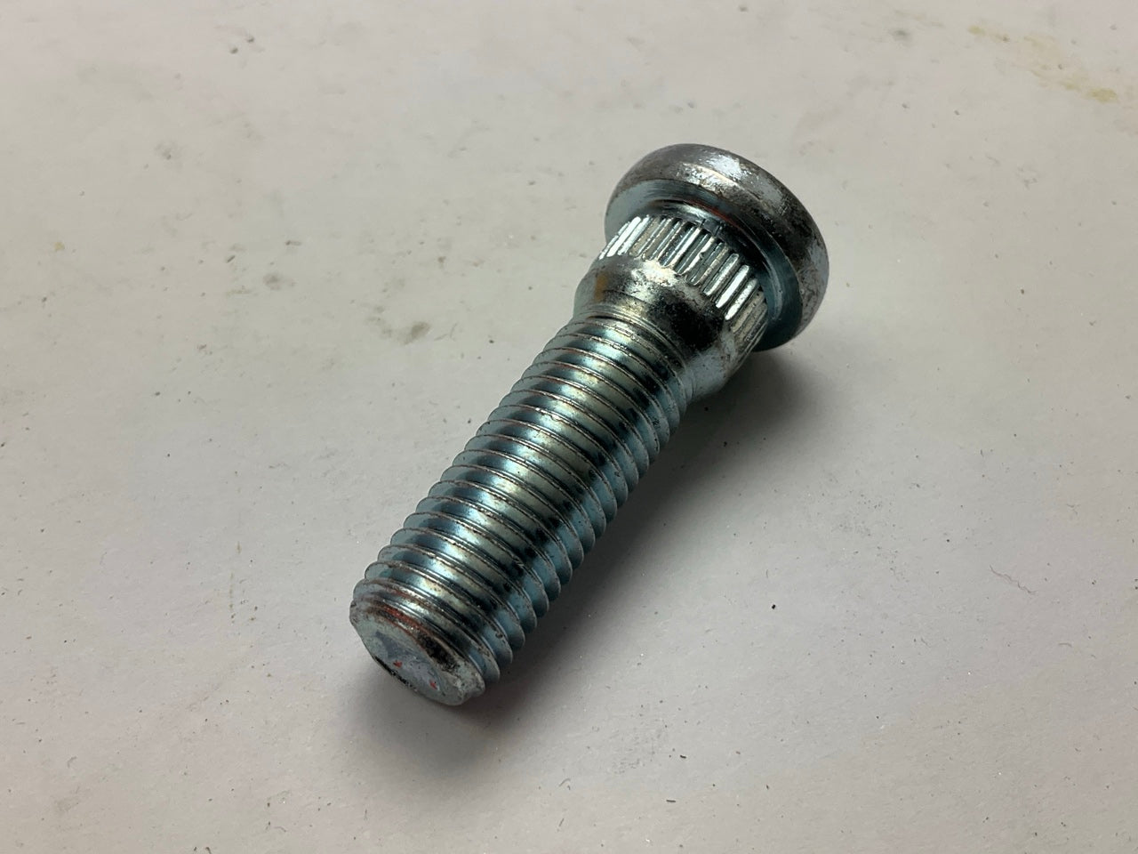 (4) Dorman 610-266 Wheel Lug Studs