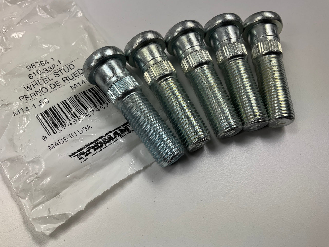 (5) Dorman 610-332 Wheel Lug Studs