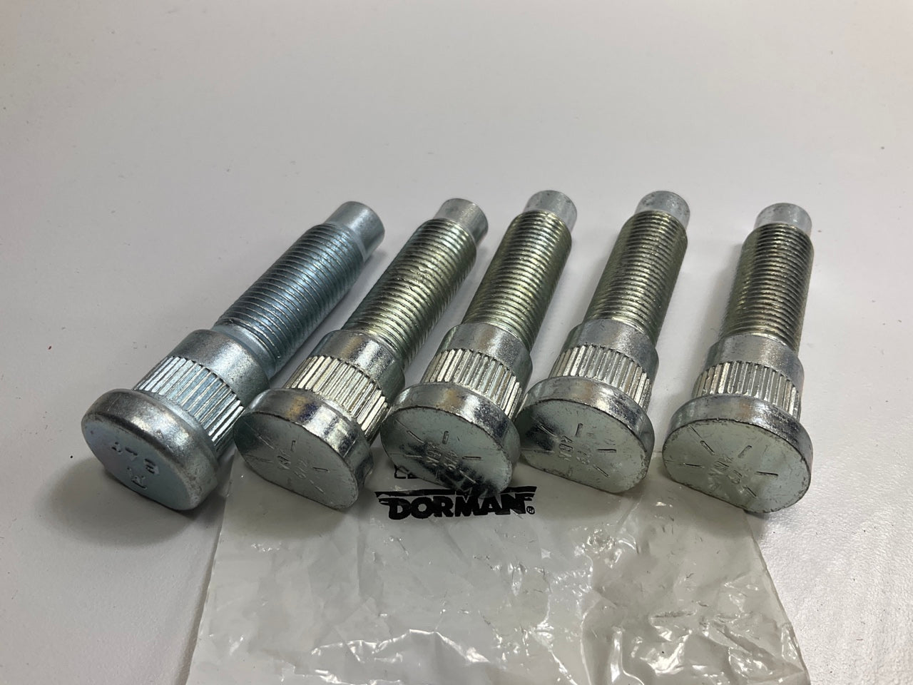 (5) Dorman 610-479 Wheel Lug Studs