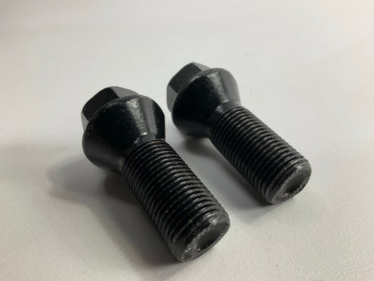 (10) Dorman 610-532 Wheel Lug Bolts
