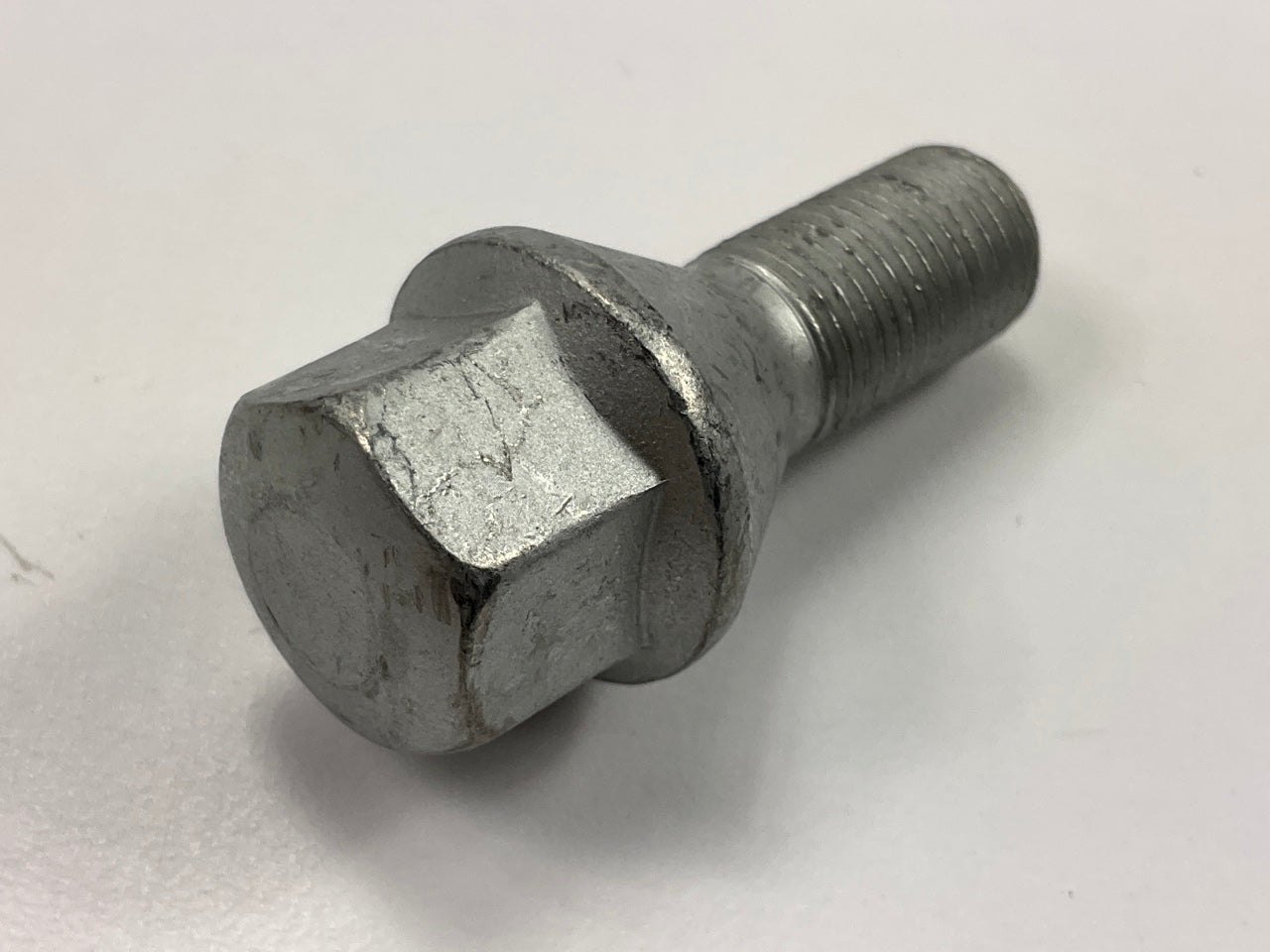 Dorman 610+573 Wheel Lug Bolt, M12-1.25 - 17 Mm Hex, 19.5 Mm Length