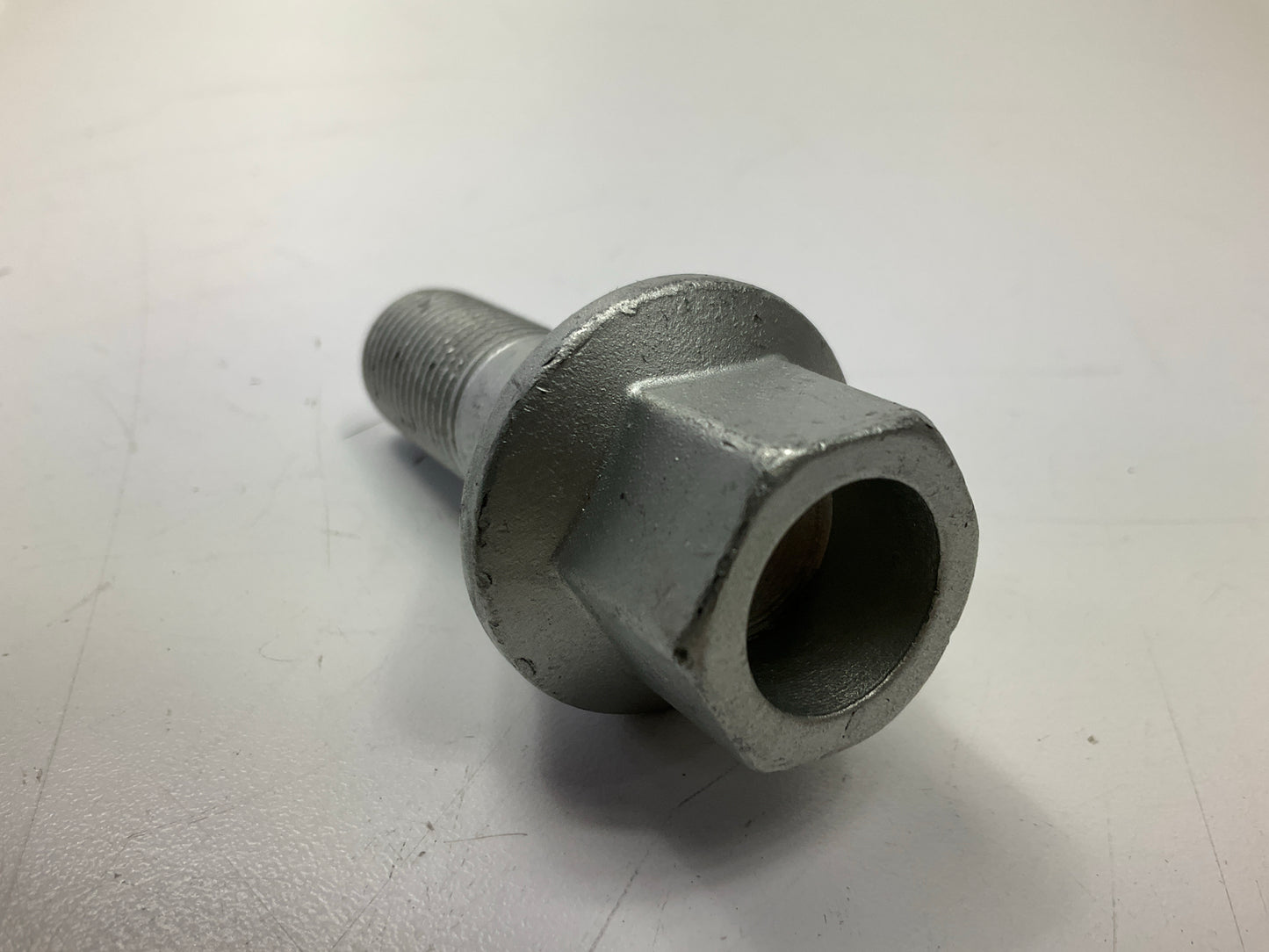 Dorman 610-705 Wheel Lug Bolt, M16-1.50, 21mm Hex, 34mm Thread