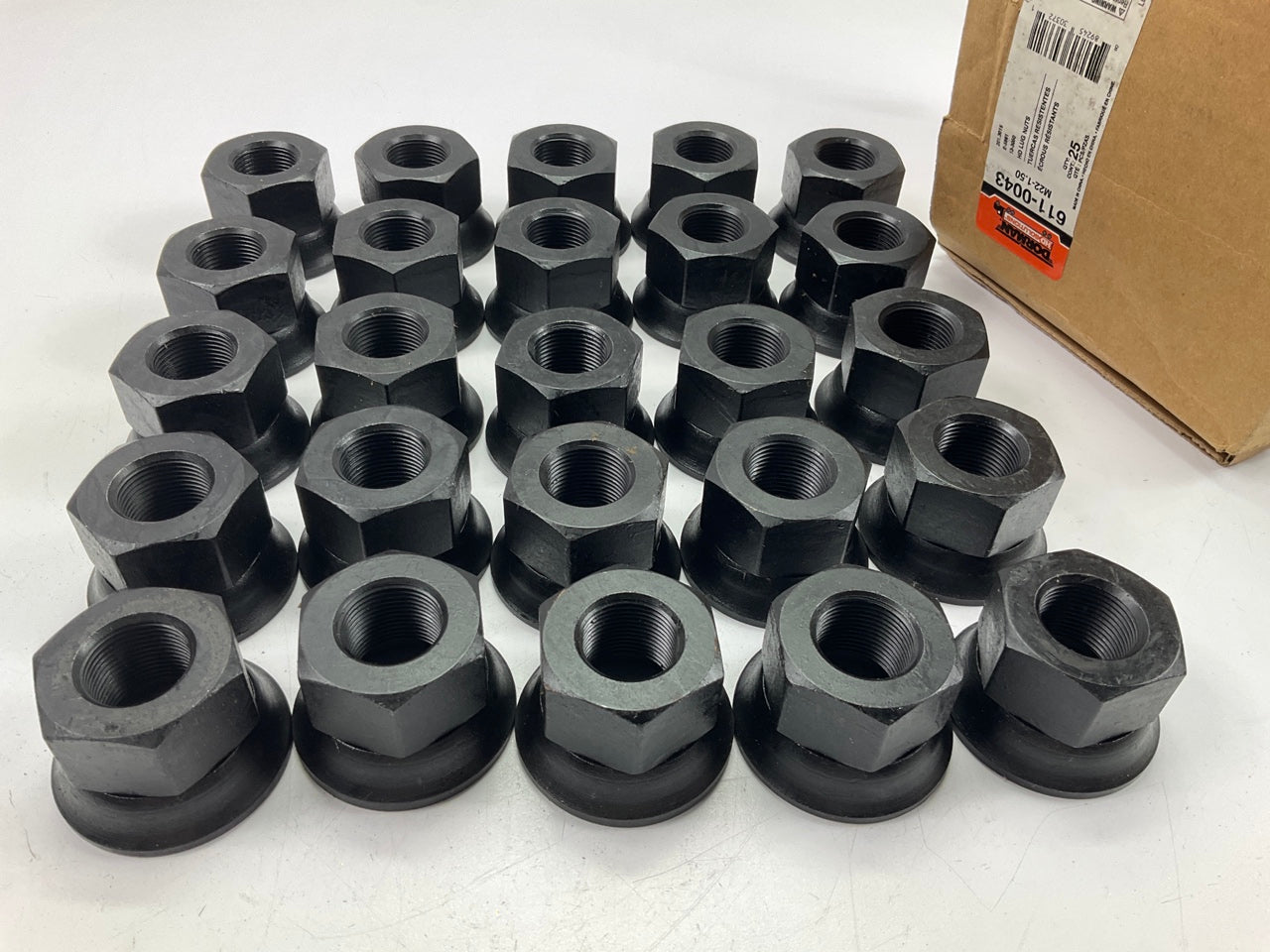 (25) Dorman 611-0043 Wheel Lug Nuts, M22 X 1.5; 38mm Hex X 1.3'' Long