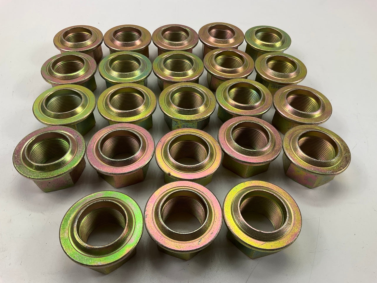 (23) Dorman 611-0053 Heavy Duty Wheel Lug Nuts  1.125-16 Inch Thread, 1.130 Long