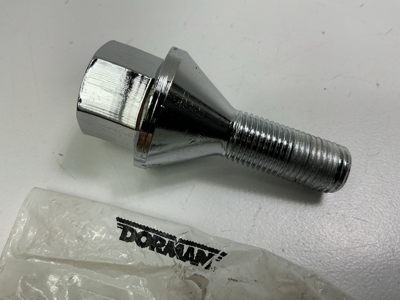 Dorman 611-005 Wheel Lug Bolt M12-1.25