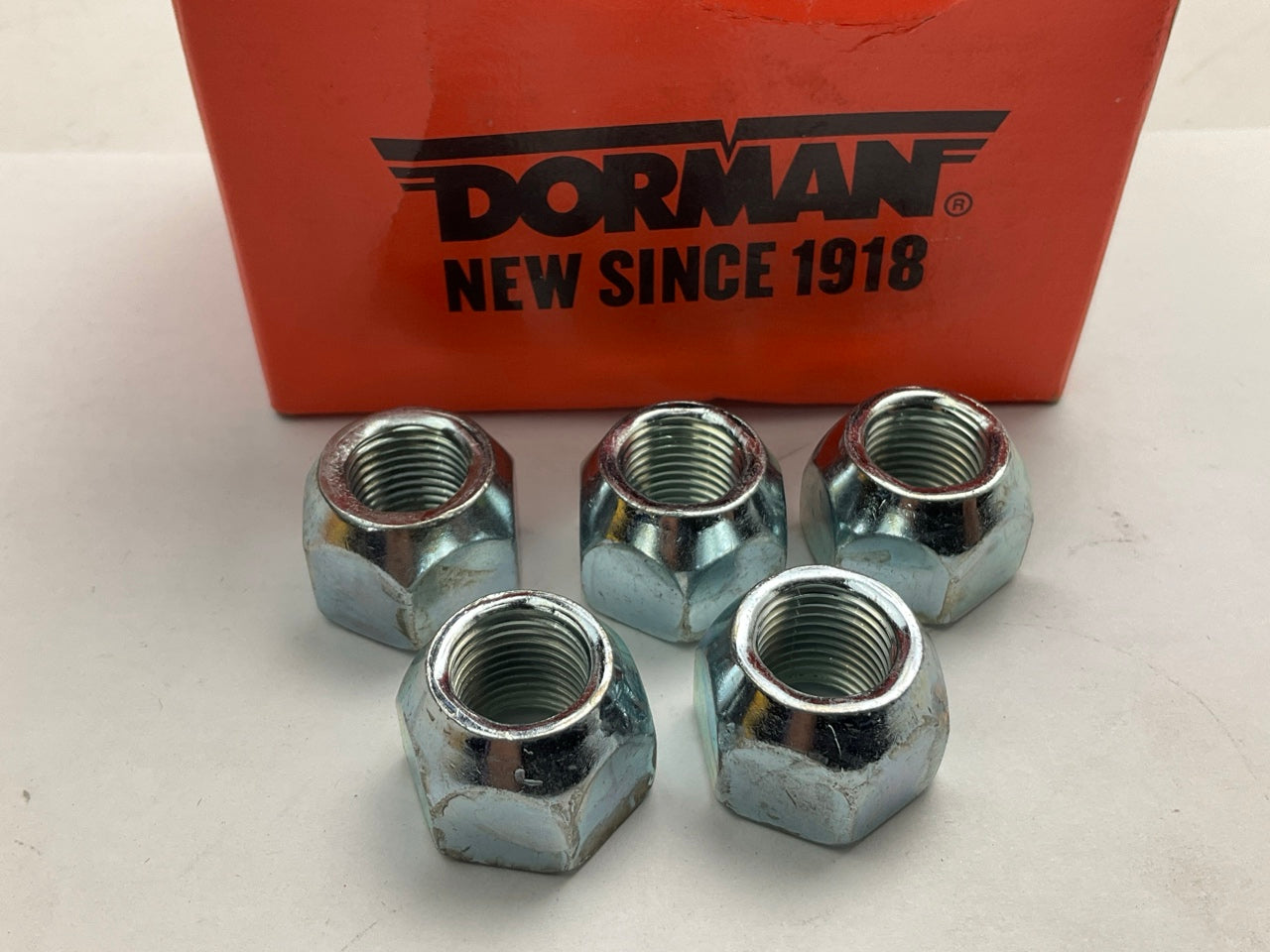 (5) Dorman 611-016 Wheel Lug Nuts