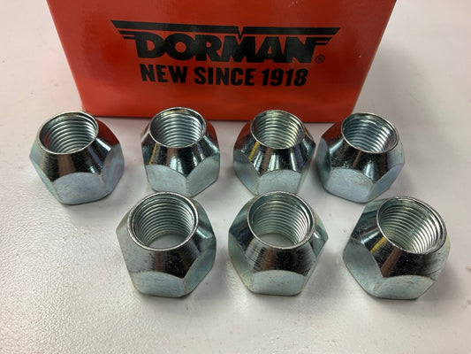 (7) Dorman 611-052 Wheel Lug Nuts