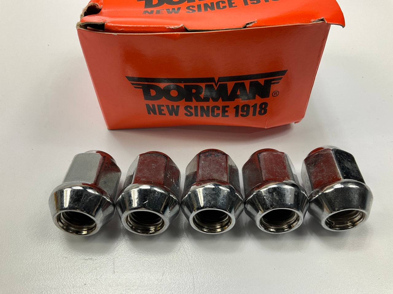 (5) Dorman 611-074 Wheel Lug Nuts M12-1.50 Dometop - 19mm Hex, 31mm Length