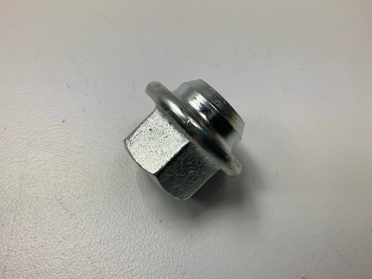 Dorman 611-086 Wheel Lug Nut