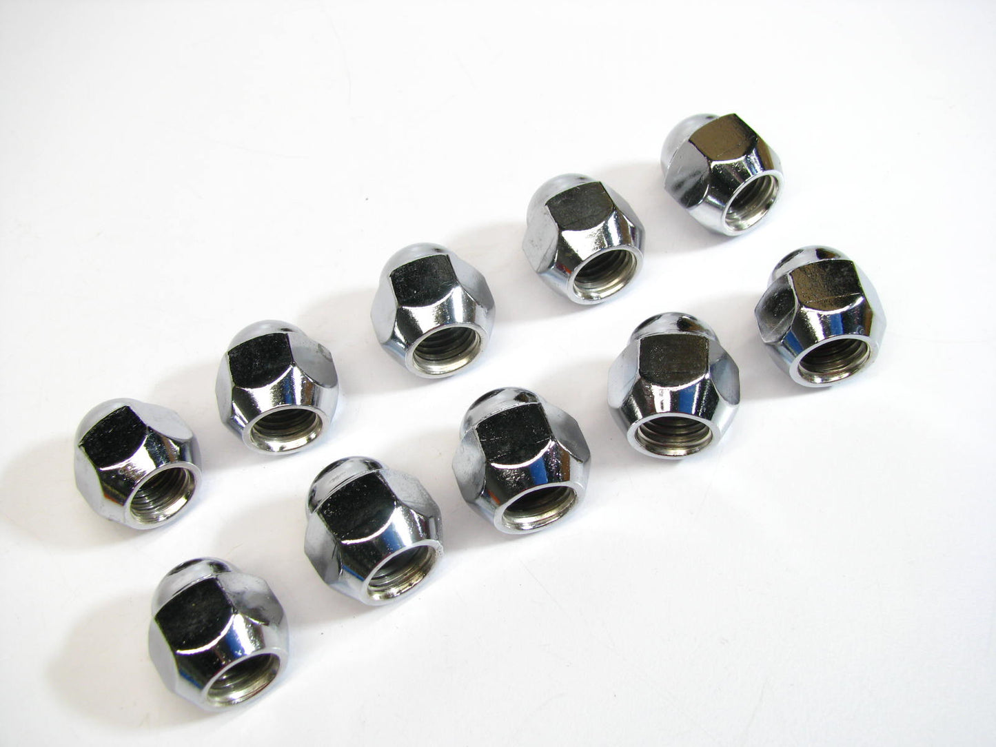 (10) Dorman 611-120 Wheel Lug Nuts