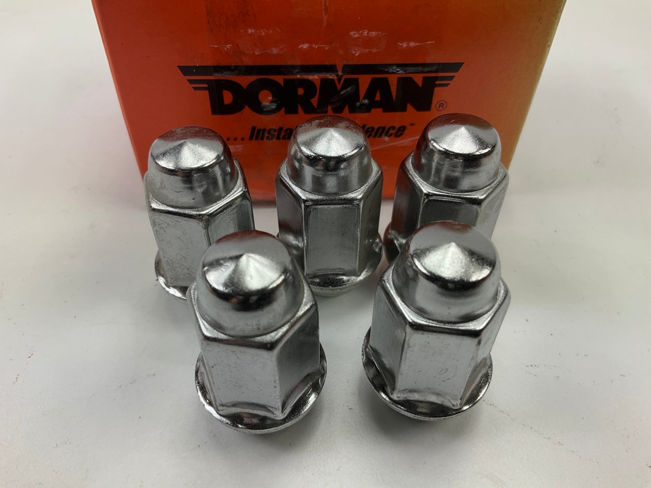 (5) Dorman 611-145 Wheel Lug Nuts