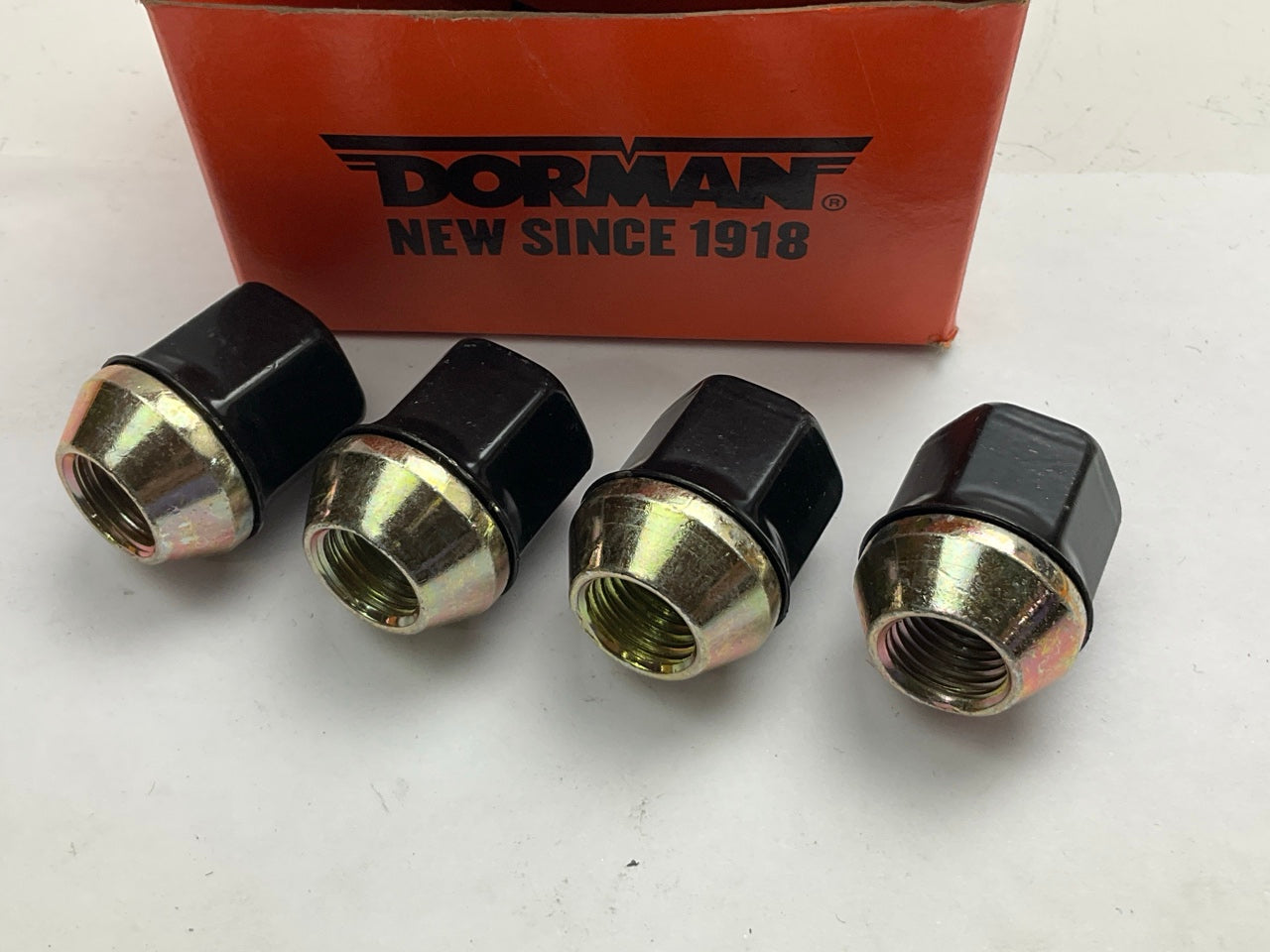 (4) Dorman 611-152 Wheel Lug Nuts