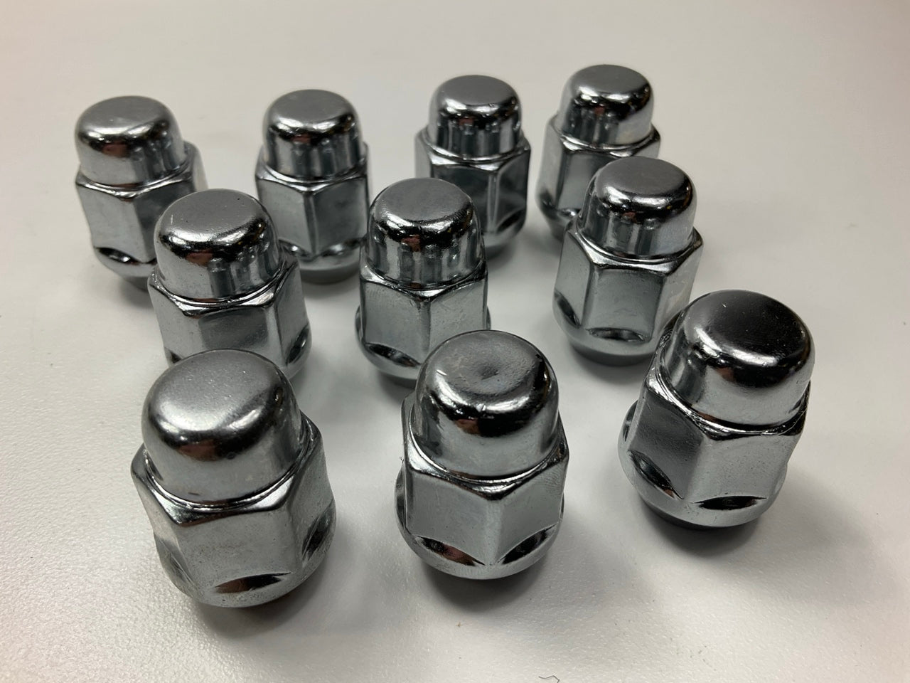 (10) Dorman 611-153 Wheel Lug Nuts