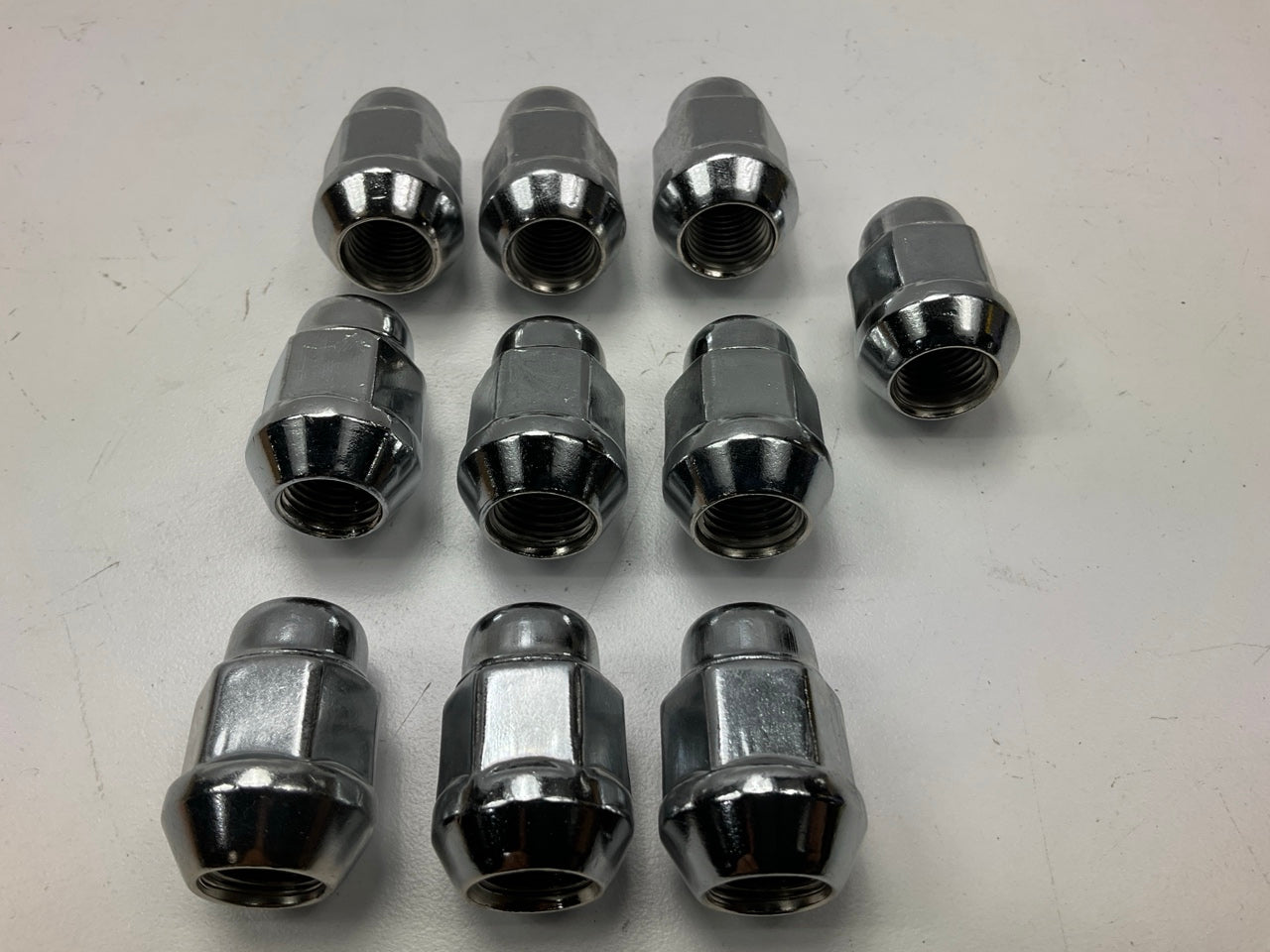 (10) Dorman 611-186 Wheel Lug Nuts