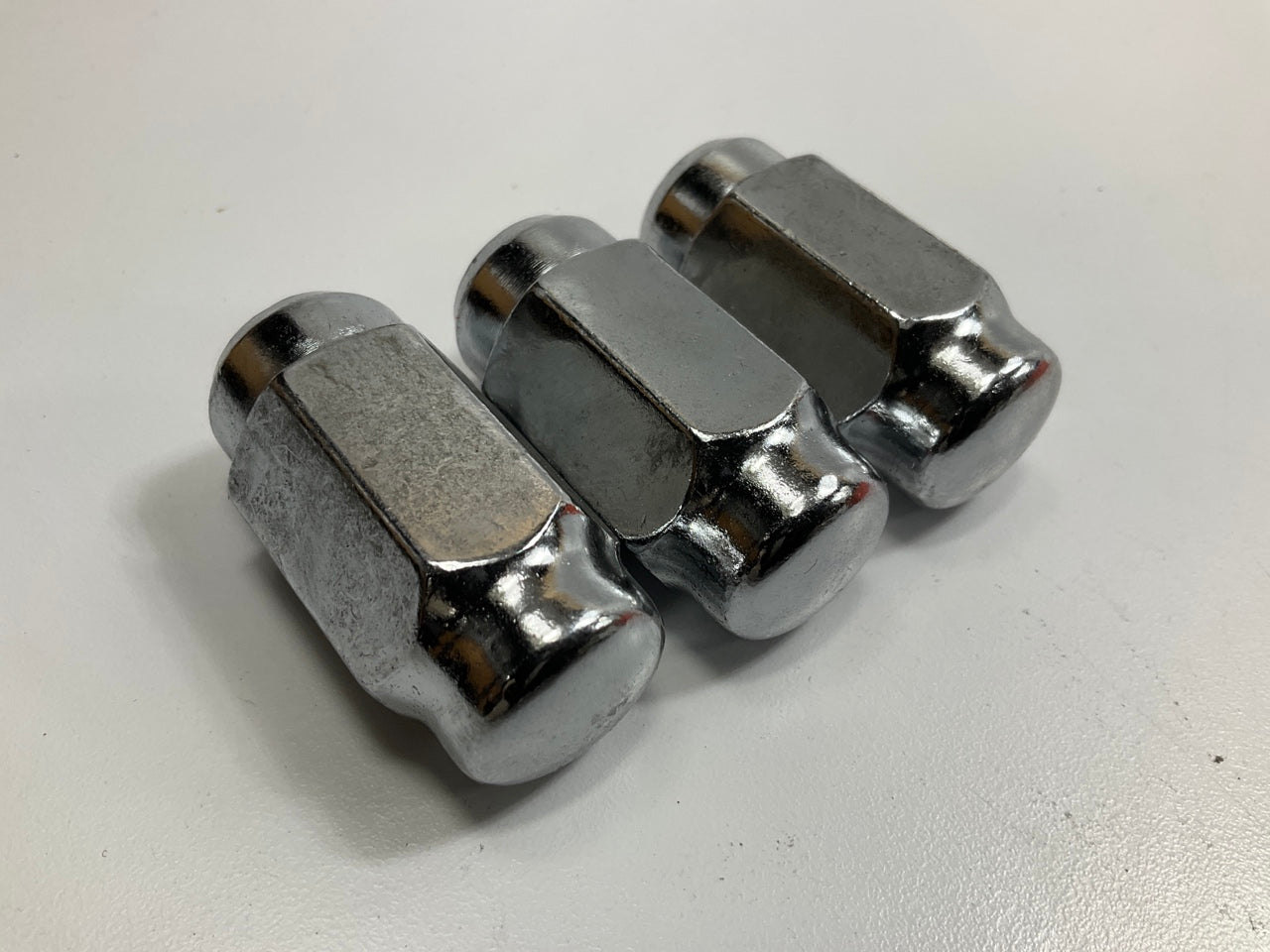 (10) Dorman 611-187 Wheel Lug Nuts