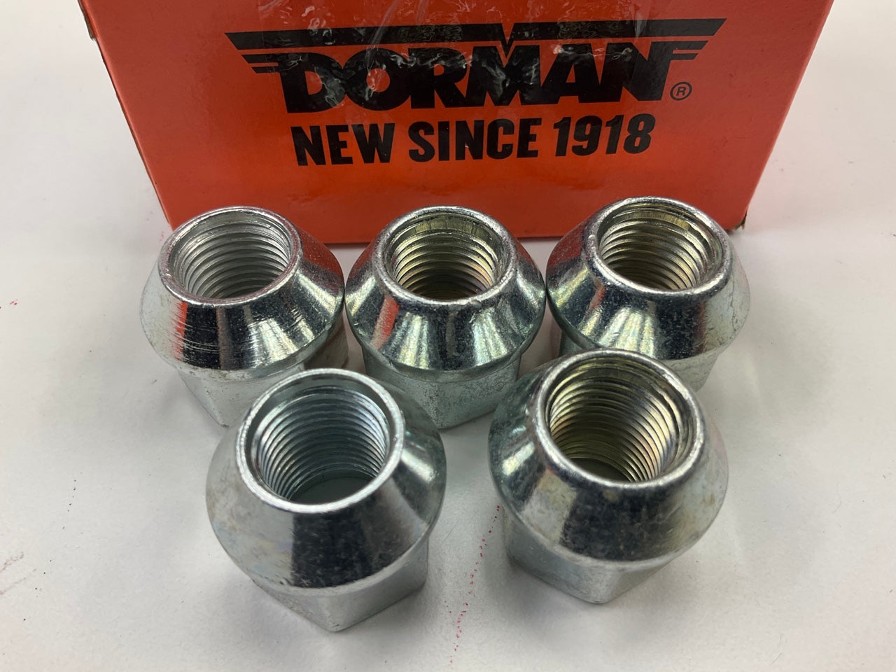 (5) Dorman 611-257 Wheel Lug Nuts