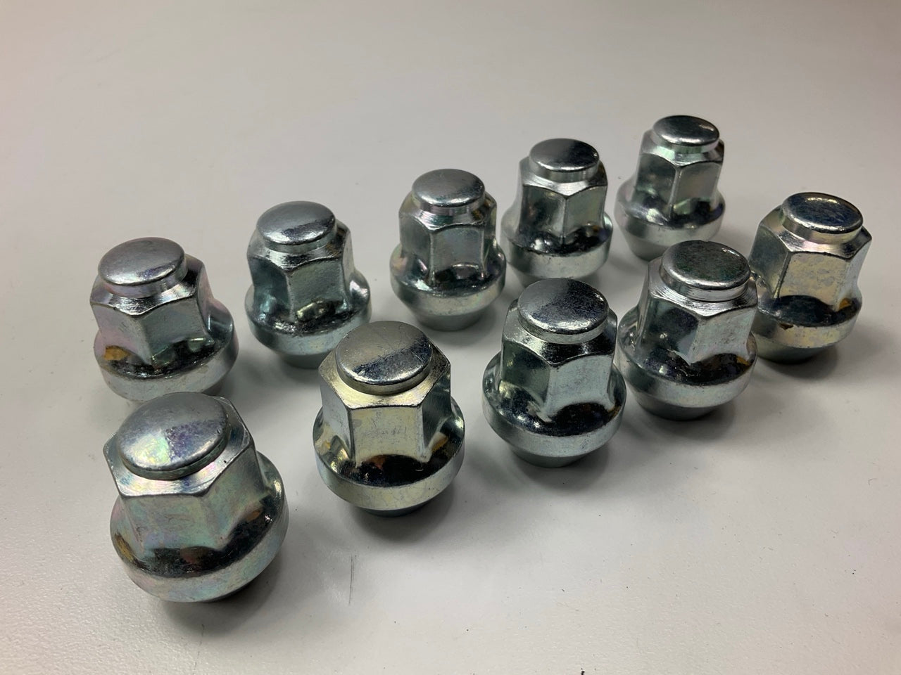 (10) Dorman 611-258 Wheel Lug Nuts