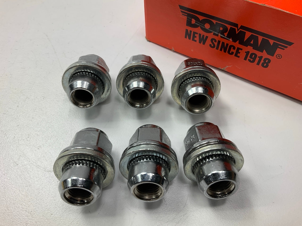 (6) Dorman 611-294 Wheel Lug Nuts