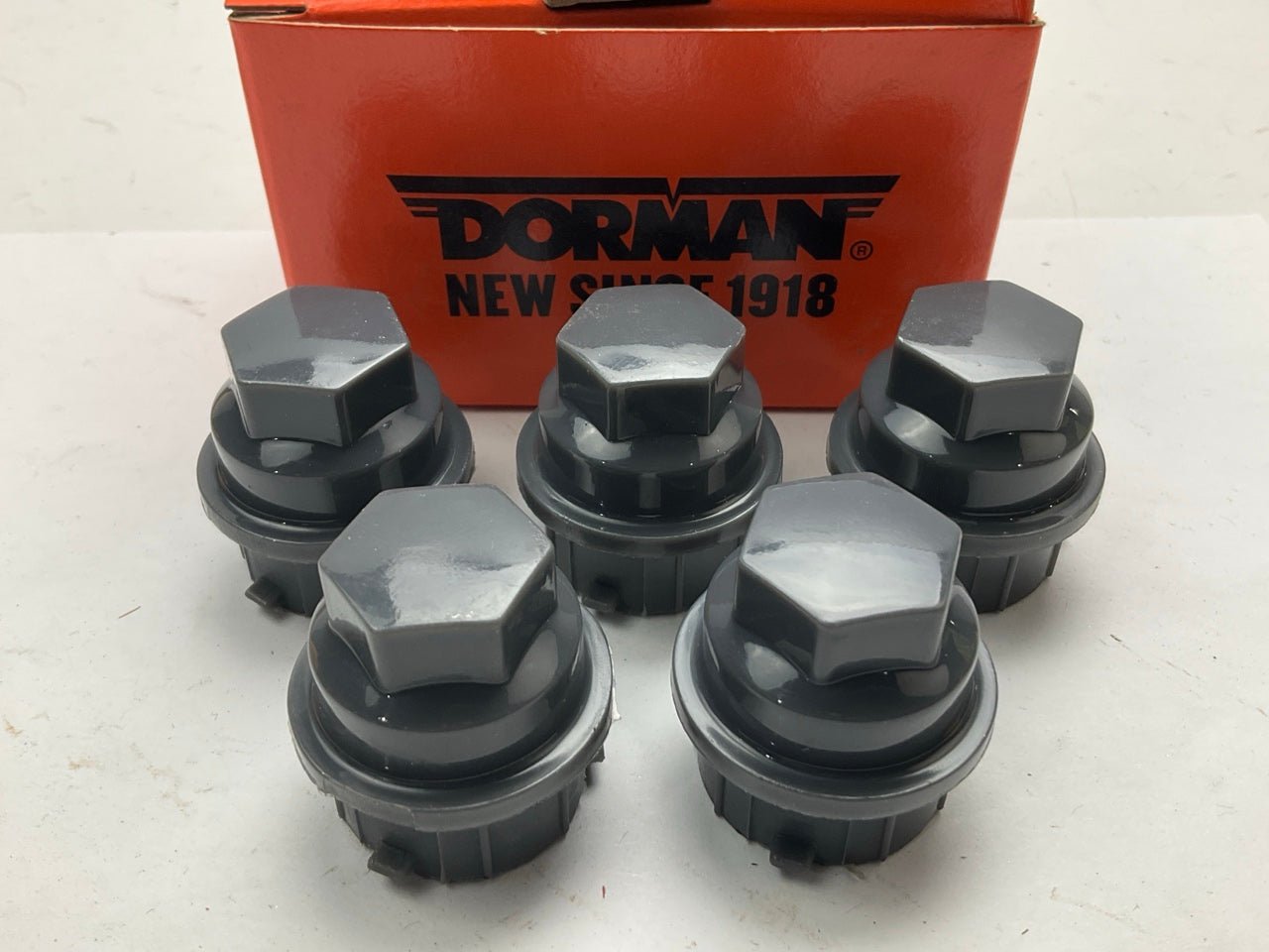 (5) Dorman 611-621 Wheel Lug Nut Cover