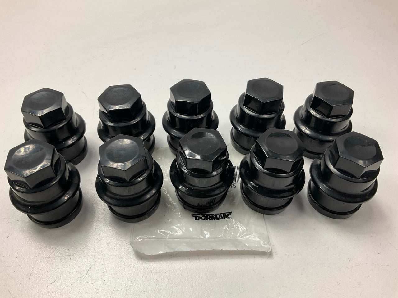 (10) Dorman 611-622 Wheel Lug Nut Cover