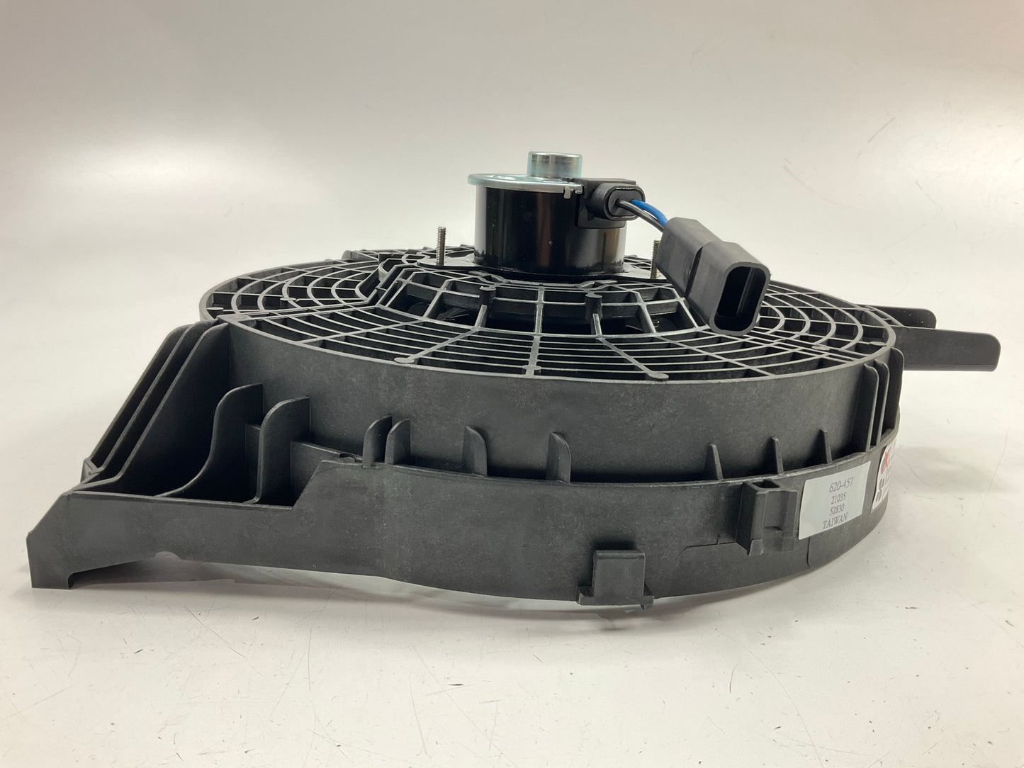 Dorman 620-457 A/C Condenser Fan For 2006-2015 Nissan Armada, 06-10 QX56
