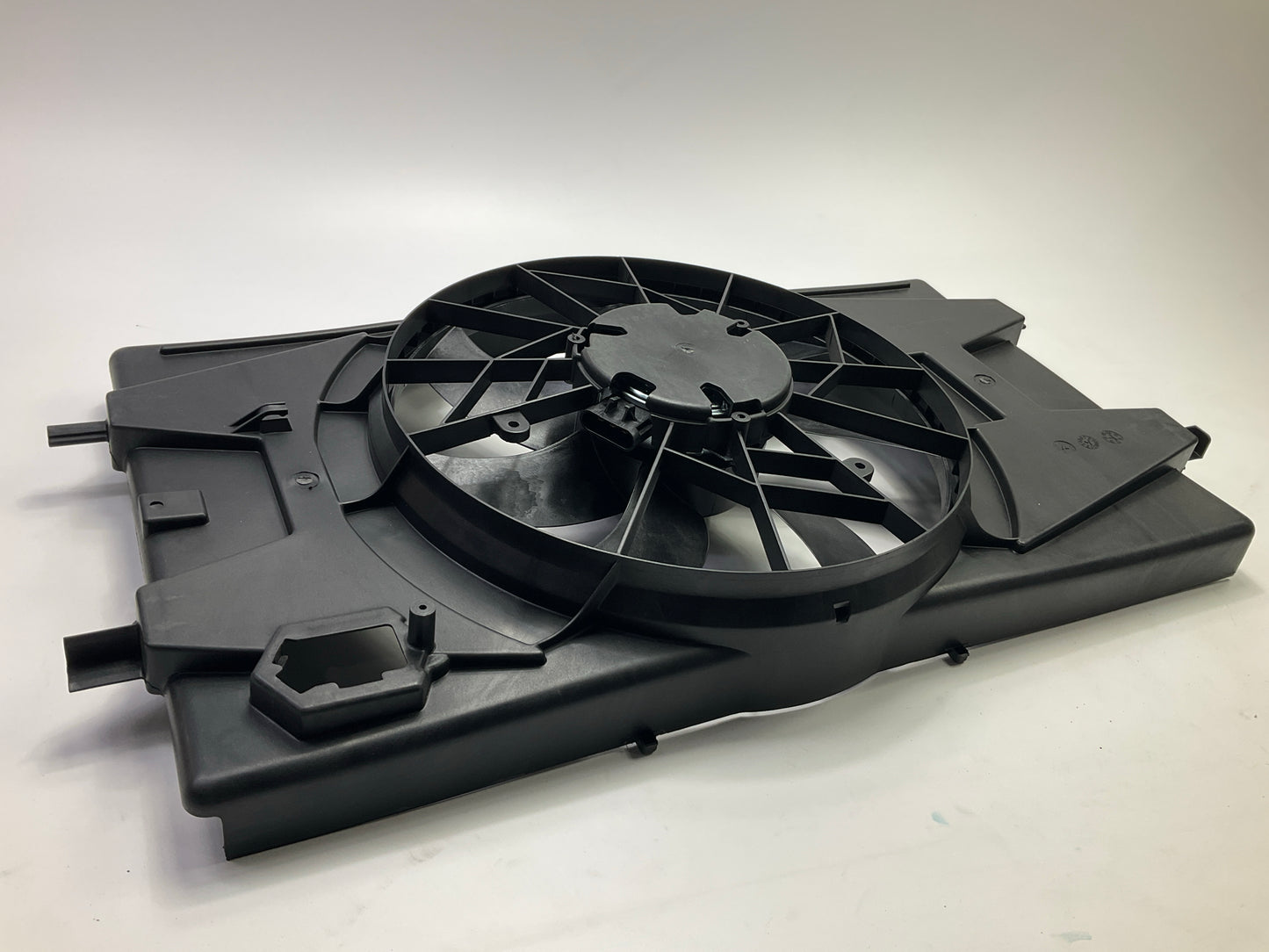 Dorman 620-635 Engine Cooling Fan Assembly