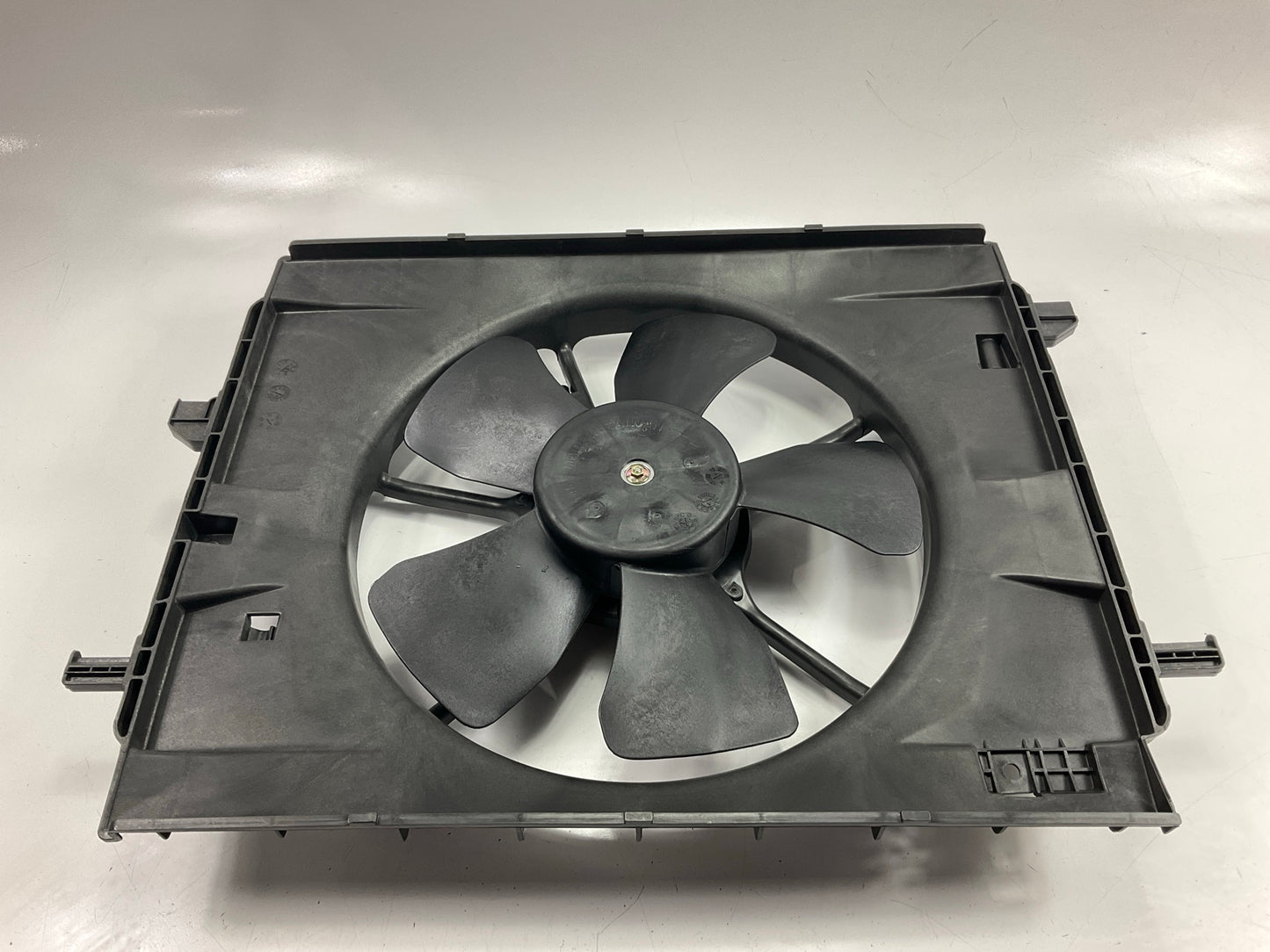 Dorman 620-951 Engine Cooling Fan For 2006-2011 Chevrolet HHR Ecotec DOHC