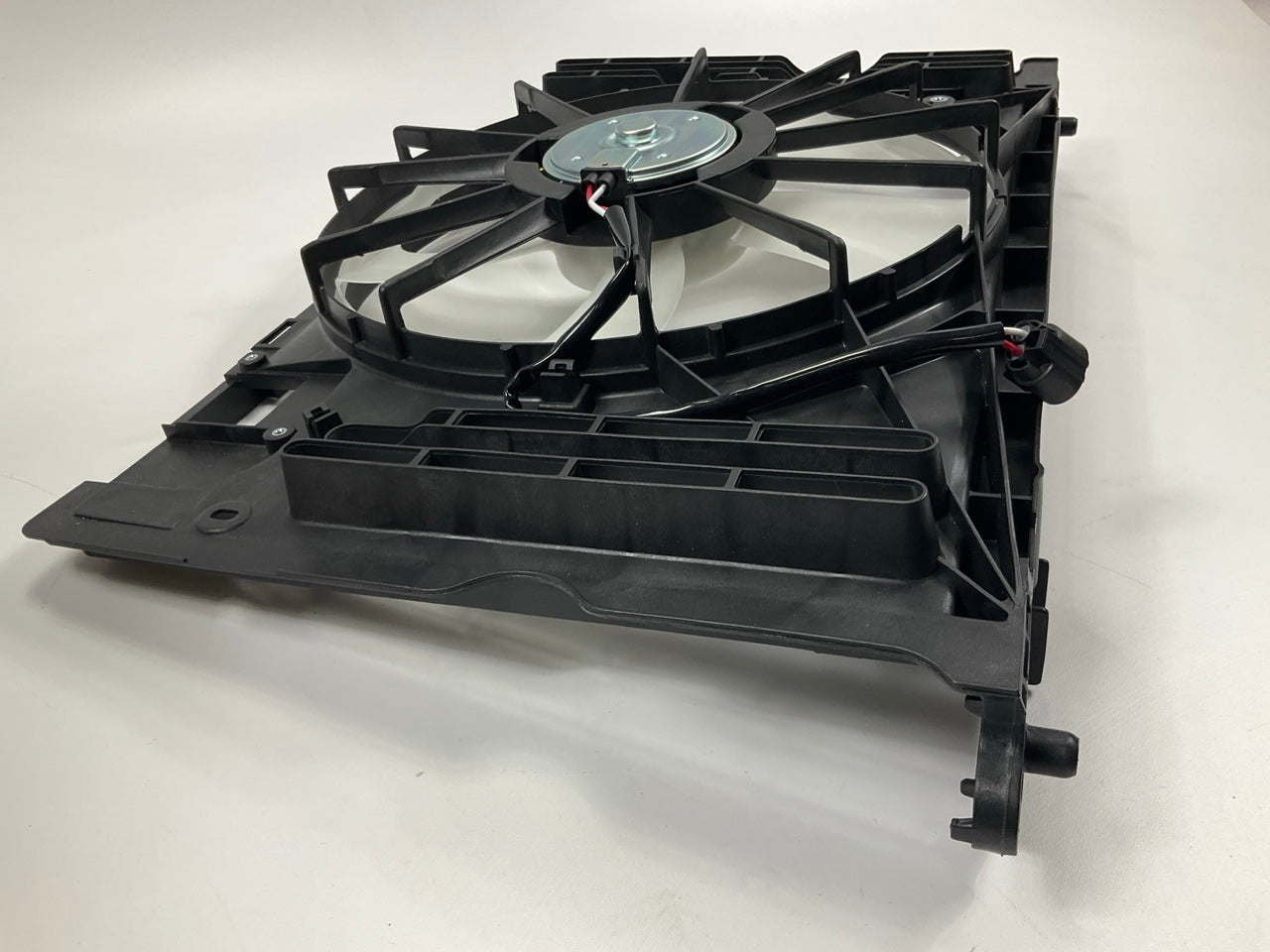 Dorman 621-363 Engine Cooling Fan Assembly