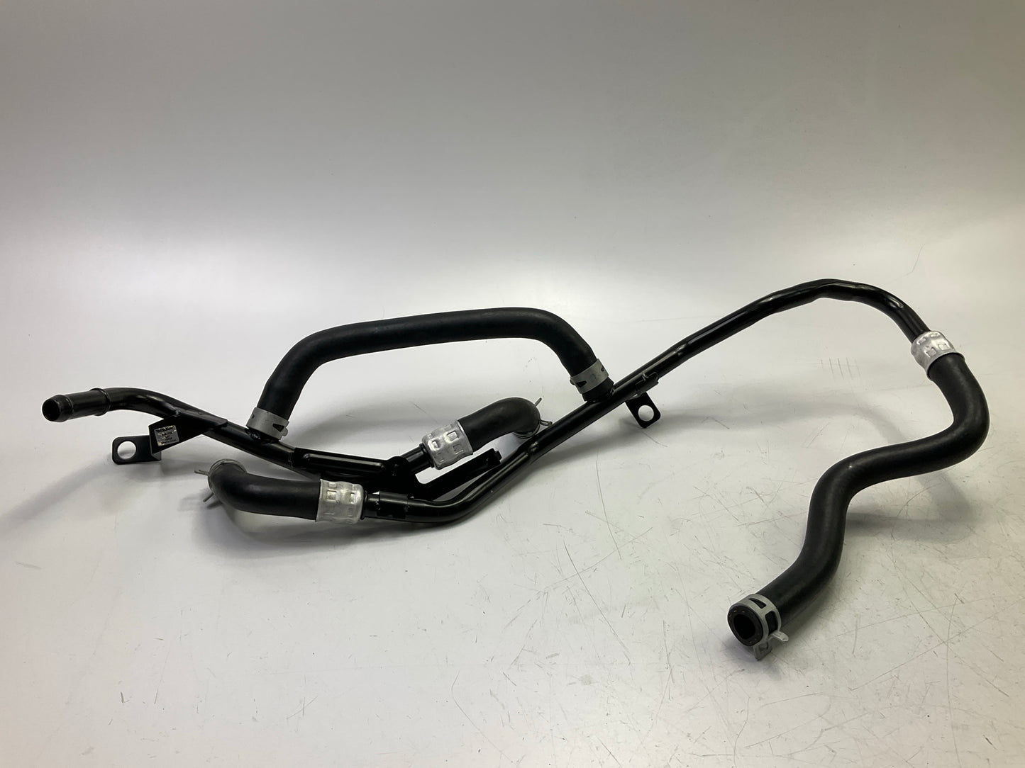 Dorman 626-208 HVAC Molded Heater Hose 96-99 Taurus Sable 3.0L V6 OHV