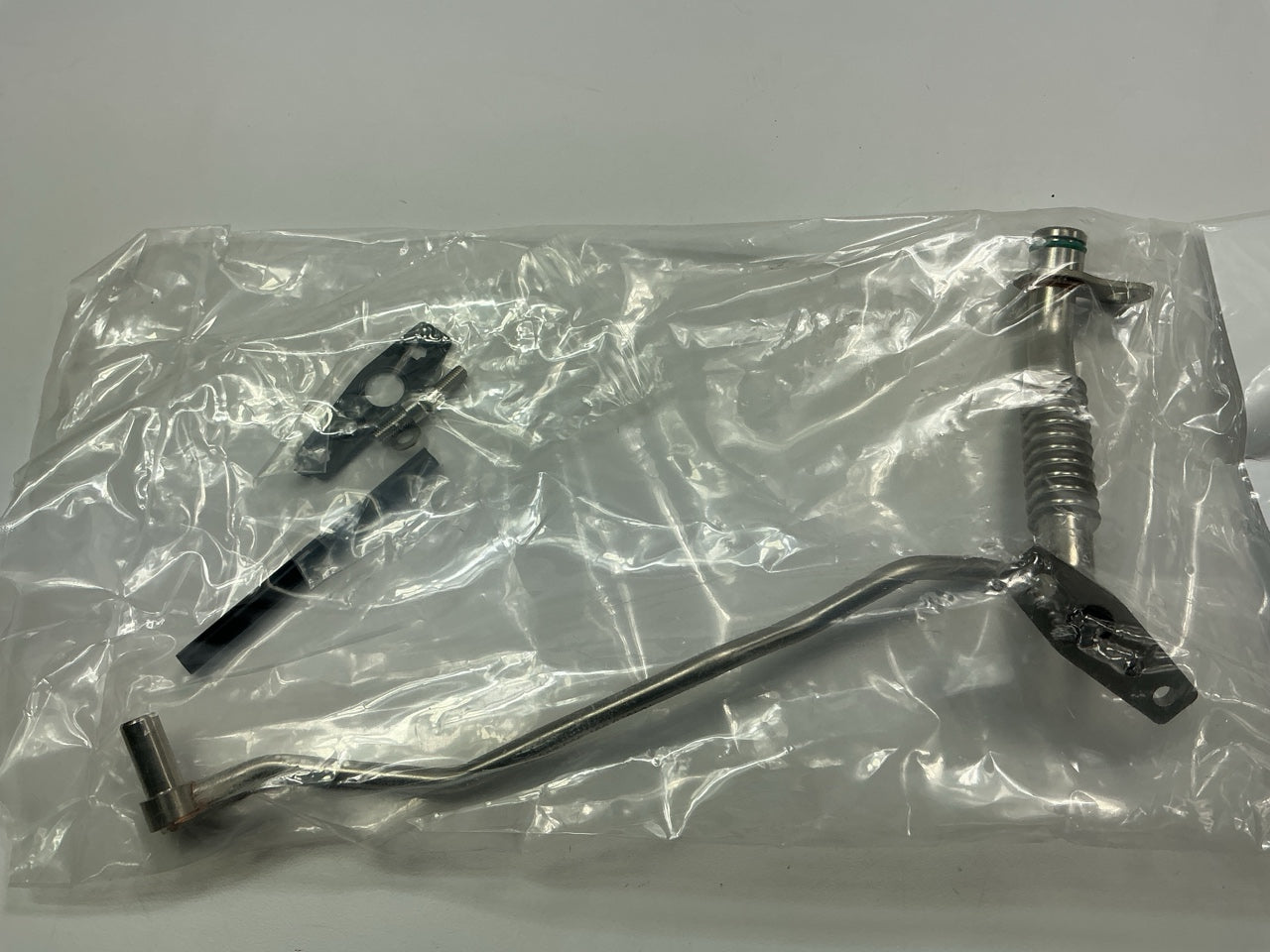 Dorman 667-533  Left Lower Turbocharger Oil Line