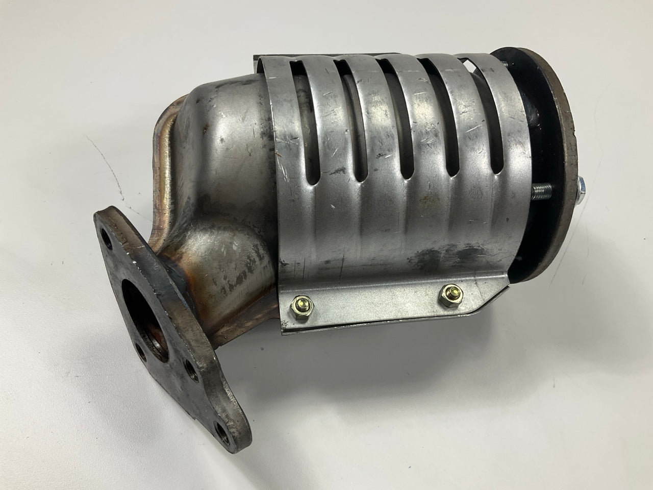 MISSING GASKET & HARDWARE - Dorman 673-439 CARB Compliant Catalytic Converter