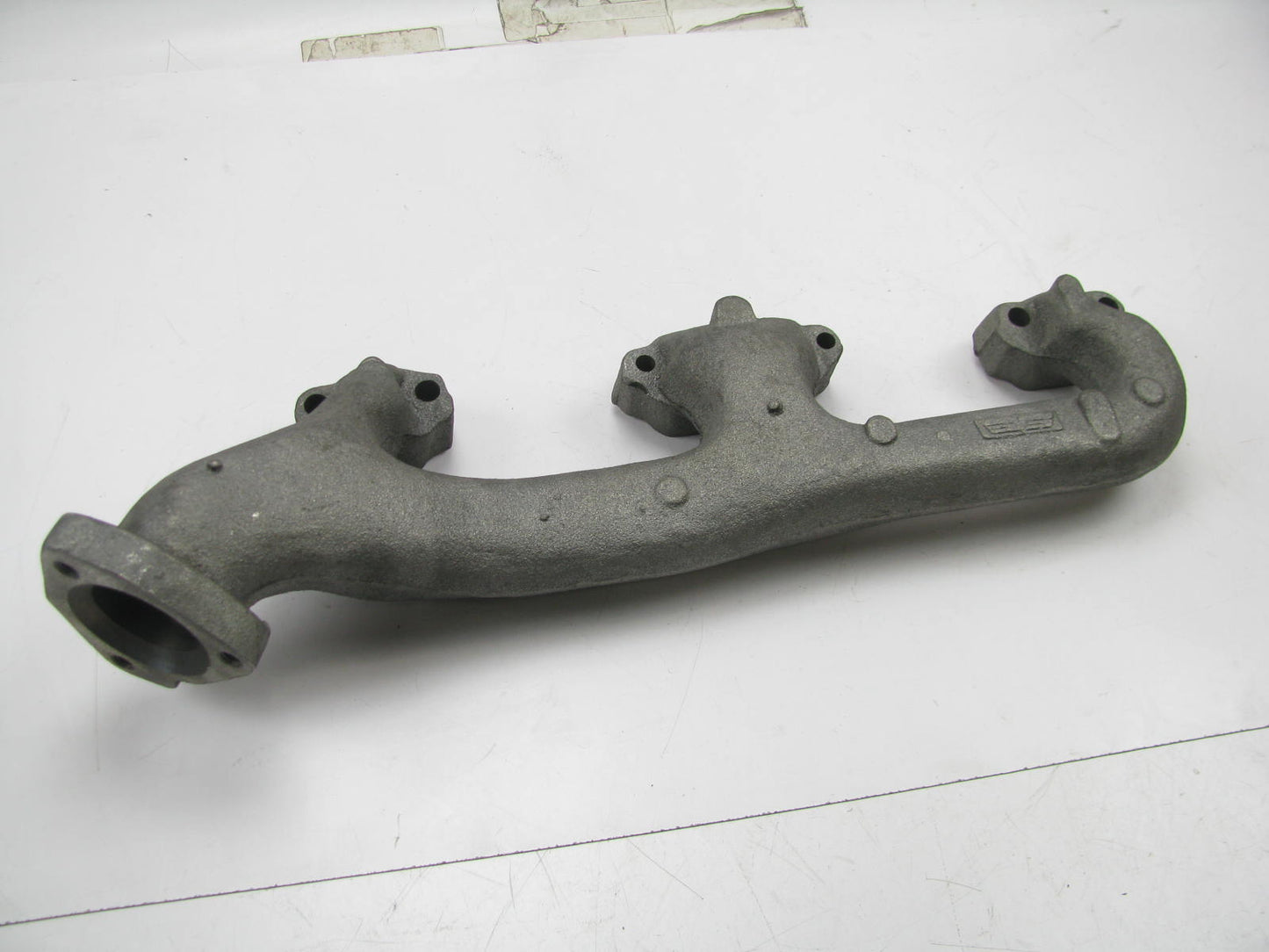 Dorman 674-217 Right Exhaust Manifold For 1996-2000 Chevrolet GMC 5.0L 5.7L-V8