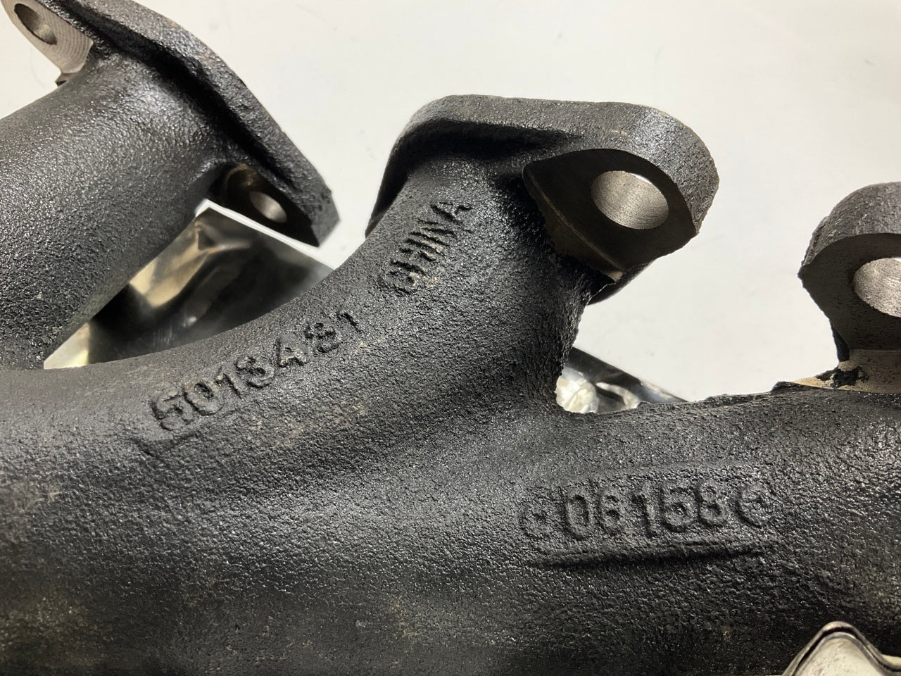 Dorman 674-431 Left Exhaust Manifold For 1997-00 INFINITI QX4, Pathfinder