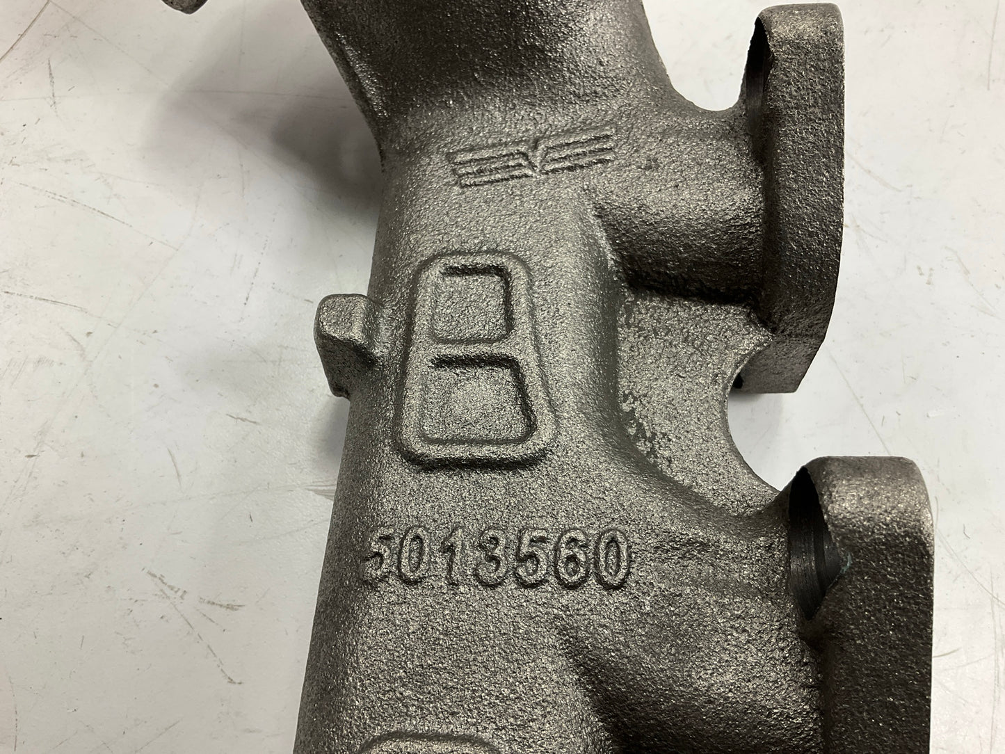 Dorman 674-560 Left Exhaust Manifold YC2Z9431EA, 663054, F960751