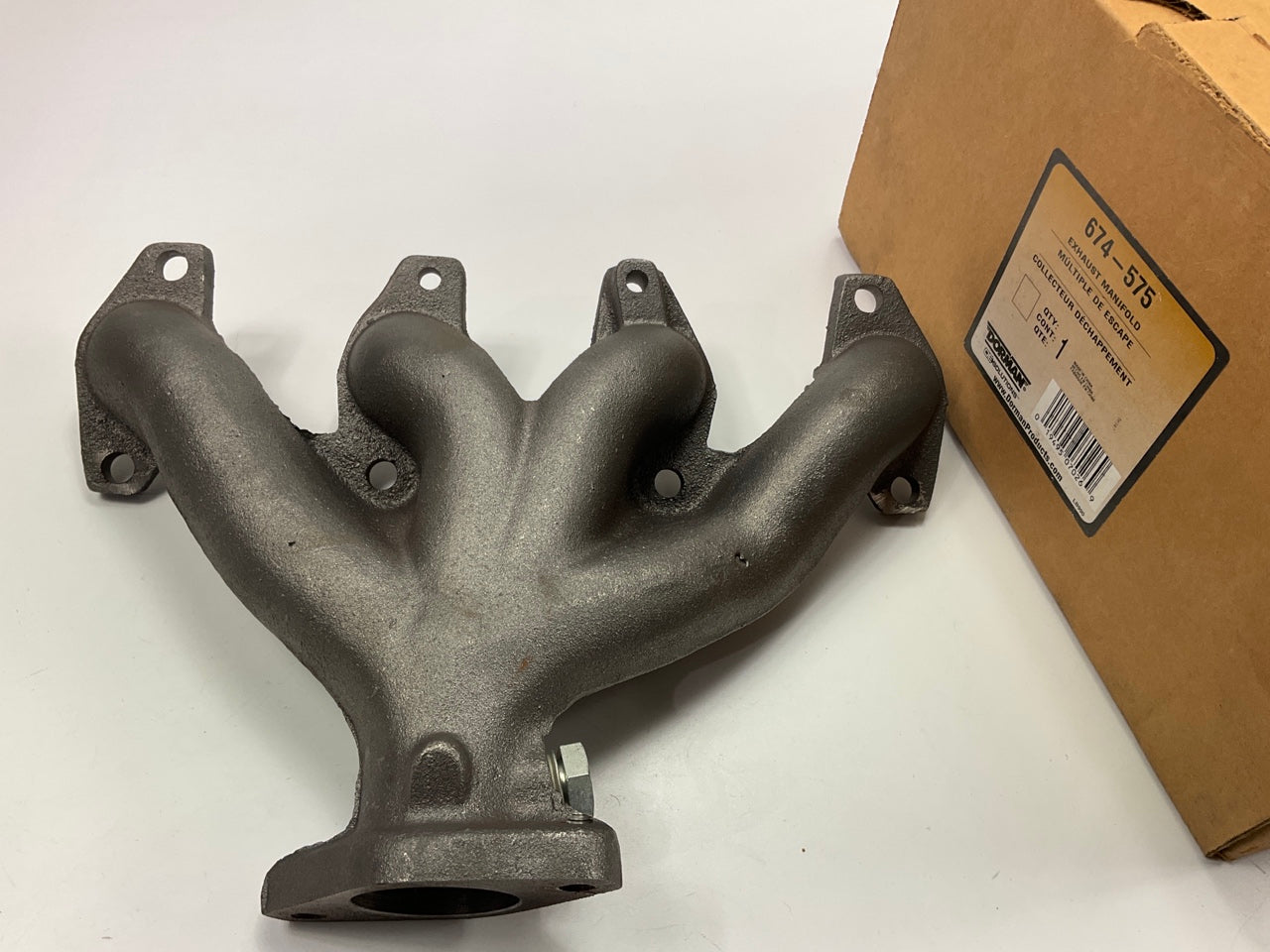 Dorman 674-575 Exhaust Manifold - MISSING HARDWARE & GASKETS