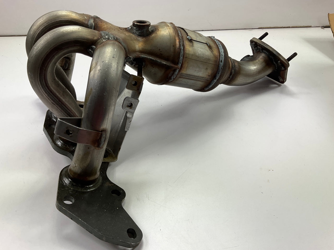 Dorman 674-861 Direct Fit EPA Compliant Catalytic Converter & Exhaust Manifold