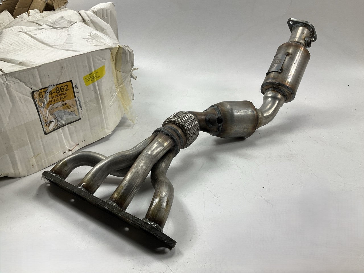 MISSING HARDWARE - Dorman 674-862 Catalytic Converter For 2002-2006 Mini Cooper