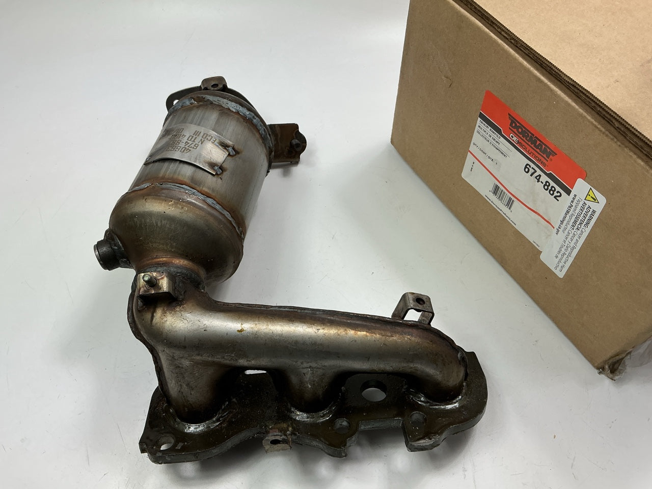 MISSING GASKET & ALL HARDWARE Dorman Front Catalytic Converter Exhaust Manifold