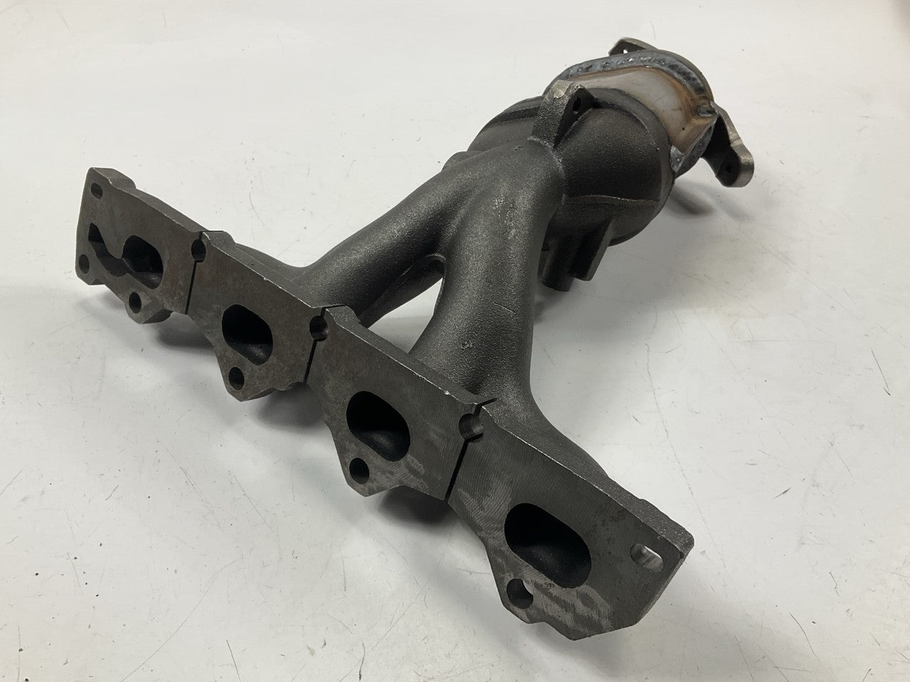 MISSING GASKET - Dorman 674-889 Catalytic Converter 04-40 Malibu, 06-10 G6