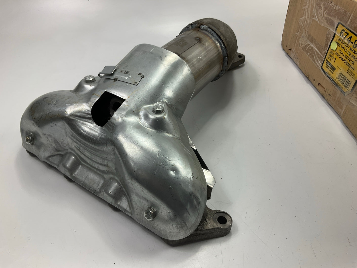 MISSING HARDWARE Dorman 674-960 Catalytic Converter With Exhaust Manifold